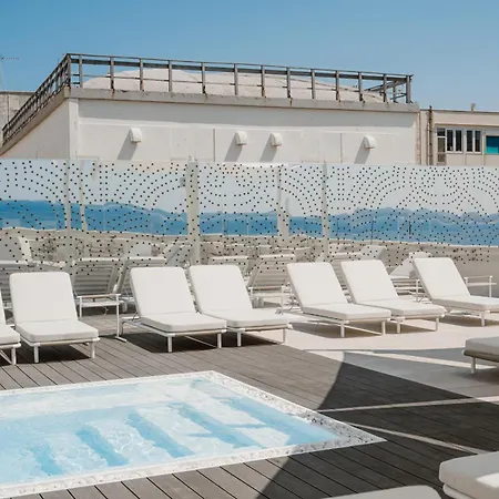 Biancodonda Greenblu & Hotell 5*