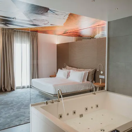 酒店 Biancodonda Greenblu & 加利波利